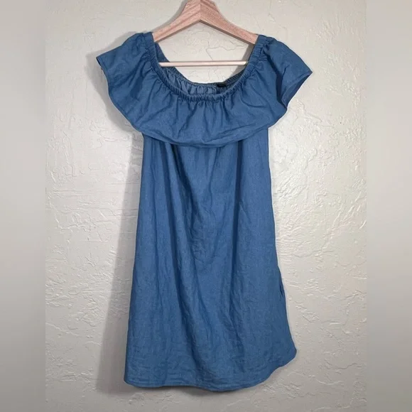 BLUE BLOUSE WITH POCKETS SIZE P2P 19β - Picture 1 of 5
